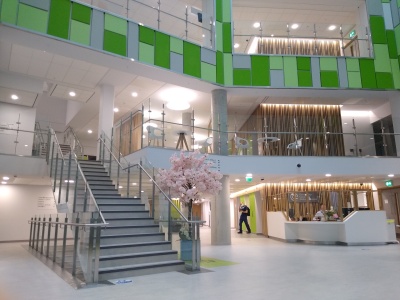 Main entrance in the new cancer hospital